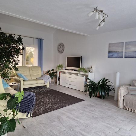 Fewo Mit Terasse Neuwied & Koblenz Bagian luar foto