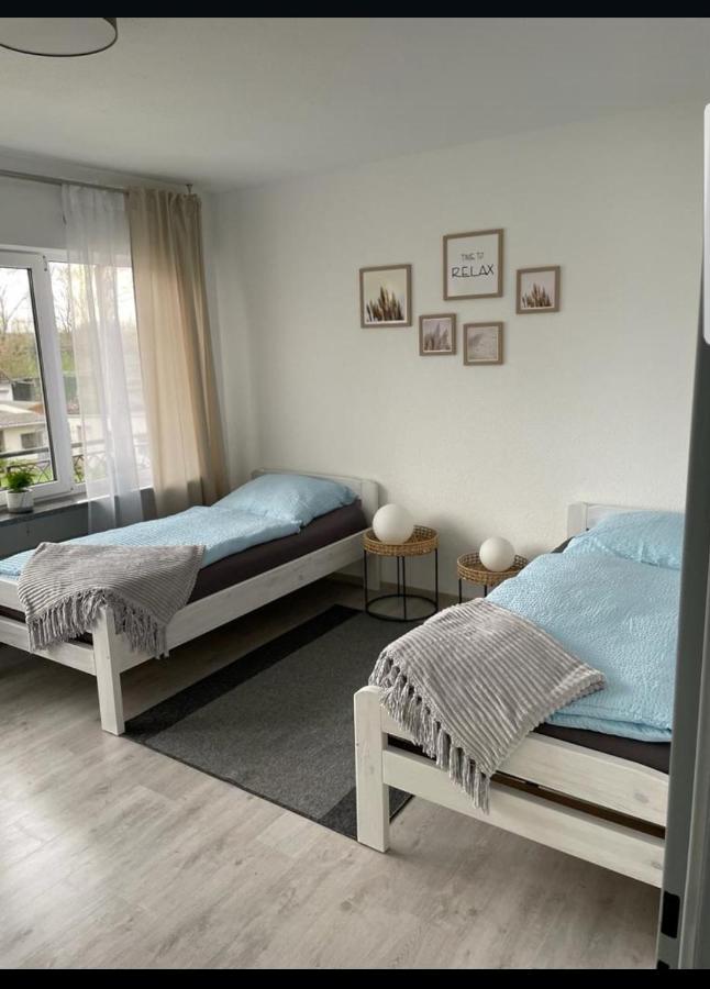Fewo Mit Terasse Neuwied & Koblenz Bagian luar foto